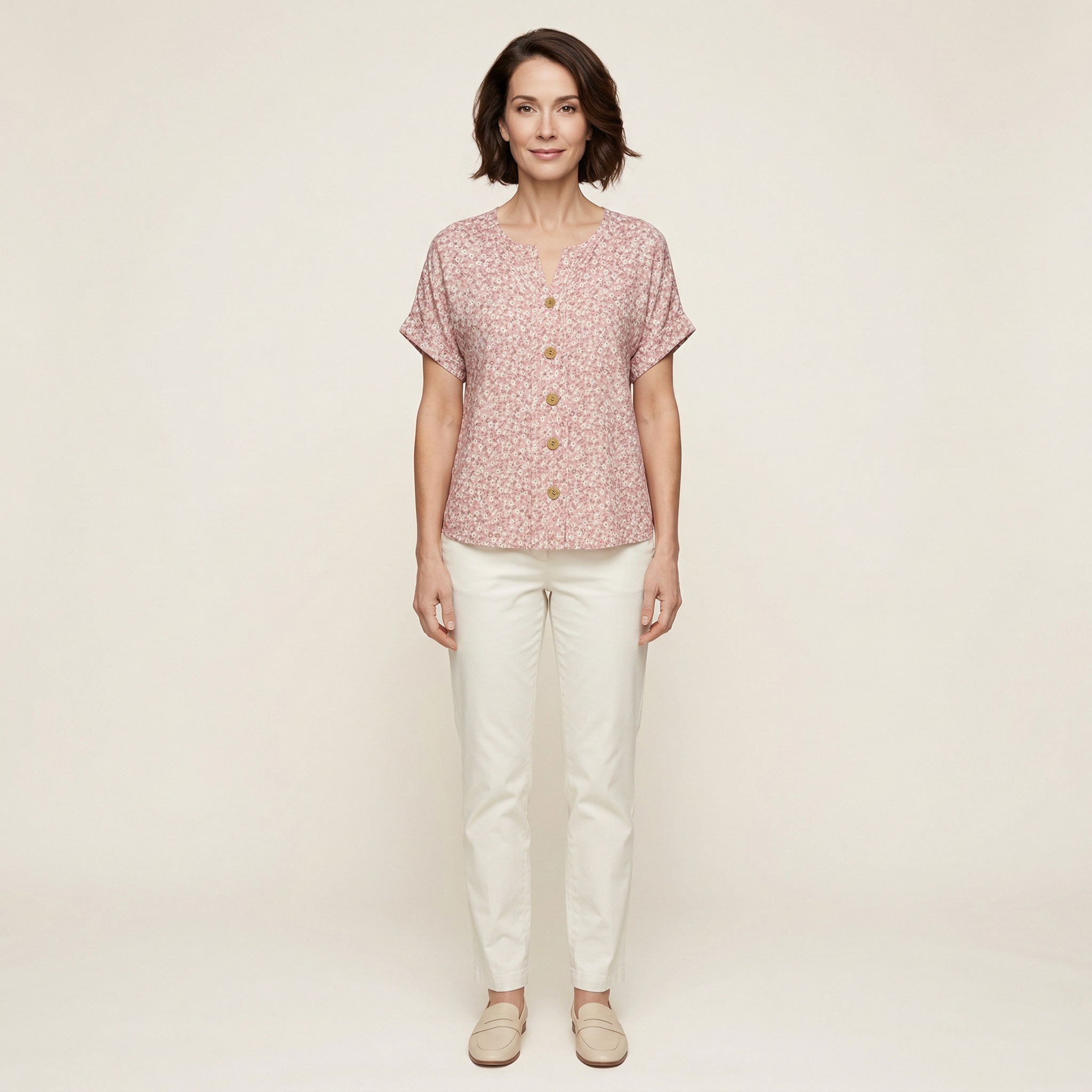 Women’s Top – Floral Button-Up Short Sleeve Design