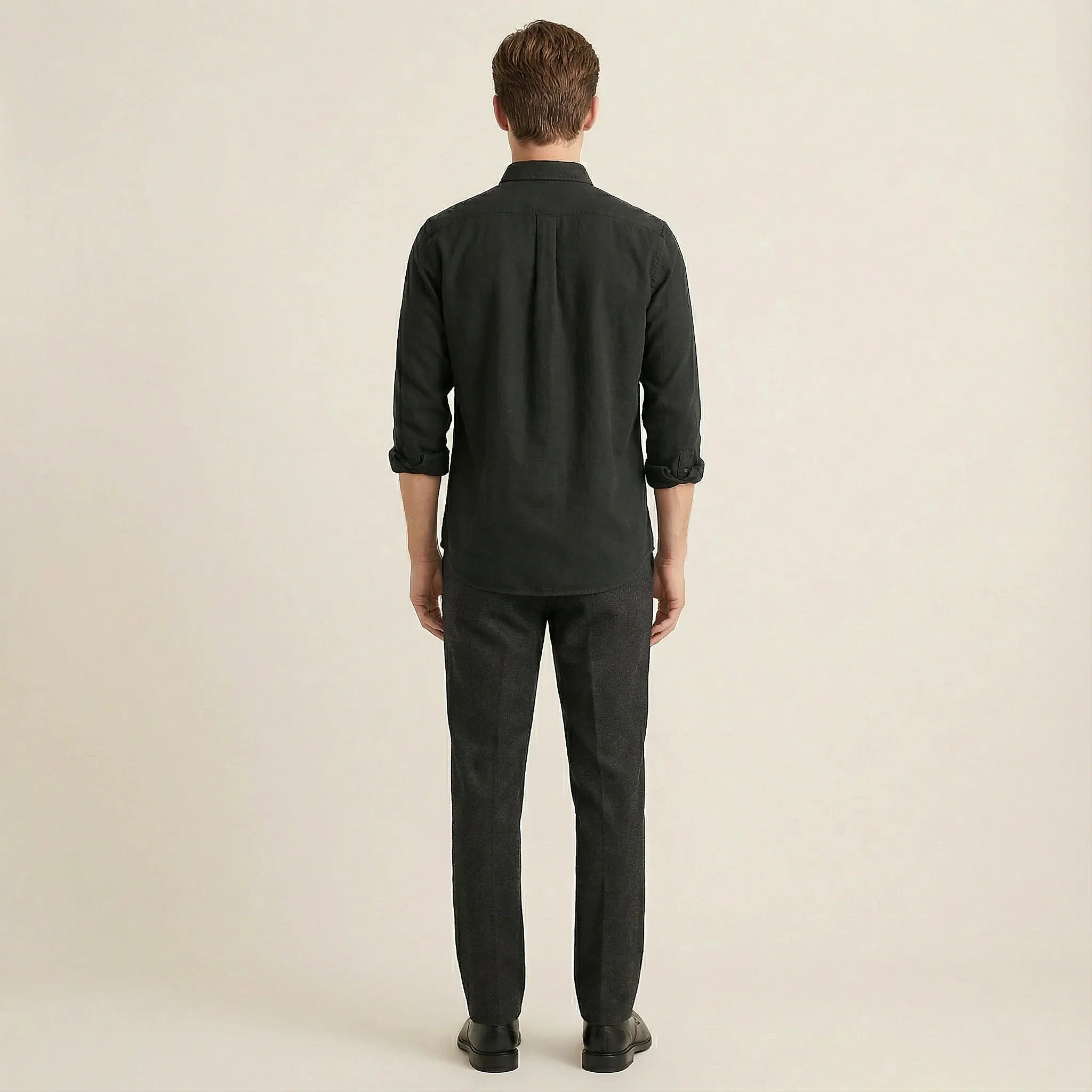 Long-Sleeve Button-Up Shirt for Men – Collared Design, Chest Pocket