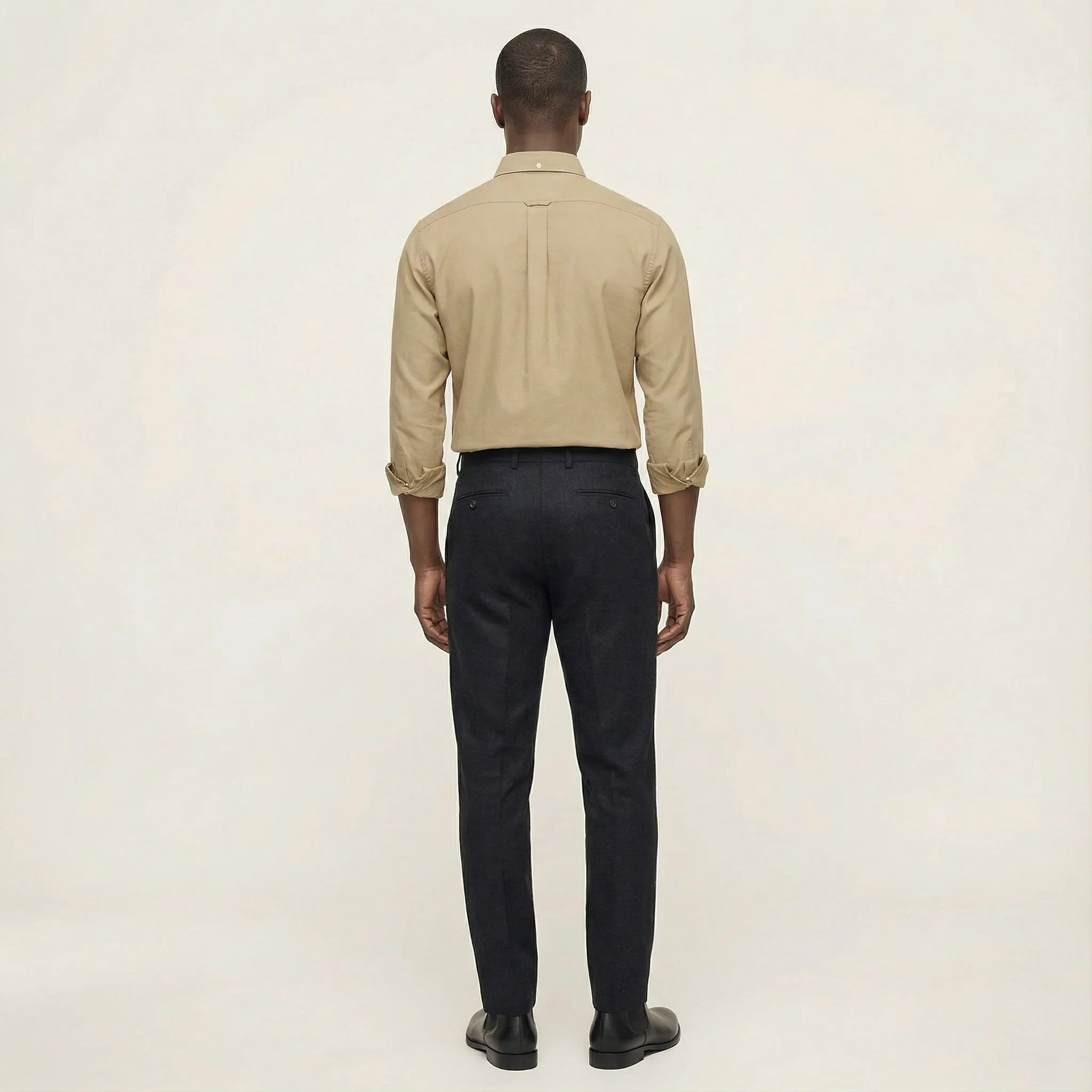 Men’s Long-Sleeve Button-Down Shirt – Classic Fit, Button Collar Design