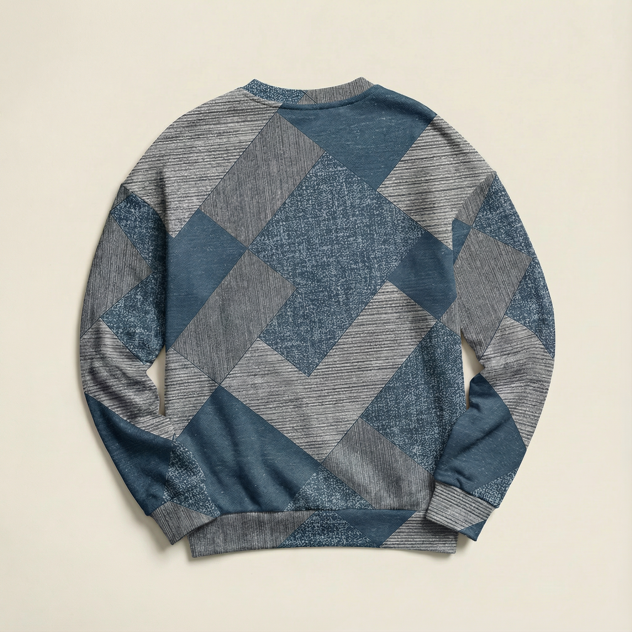 Women’s Long-Sleeve Sweater – Geometric Pattern