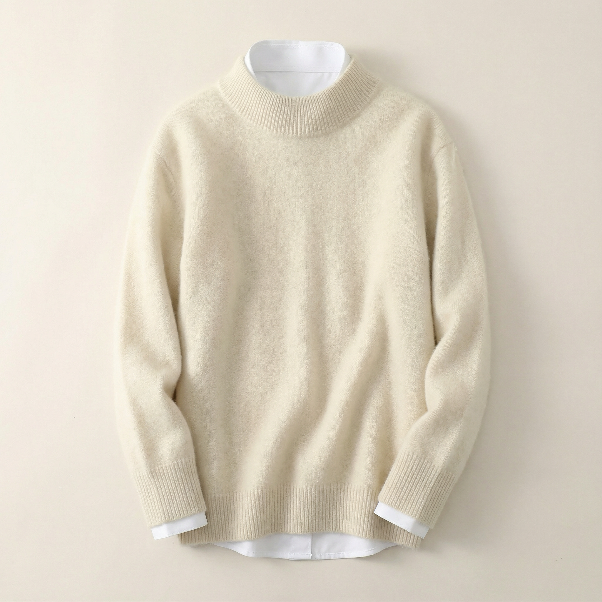Women’s Long-Sleeve Sweater – Crew Neck