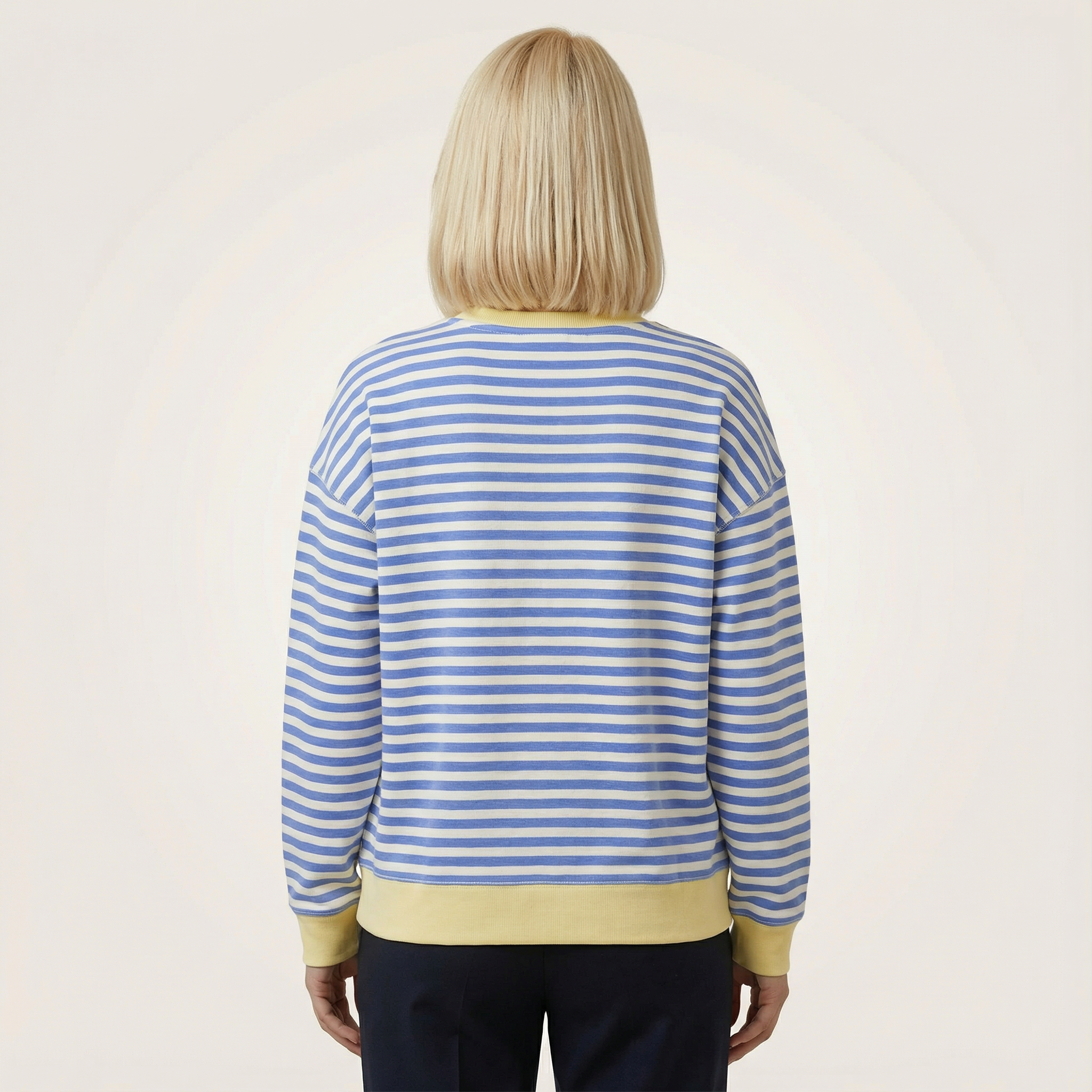 Women’s Long-Sleeve Sweater – Striped Pattern