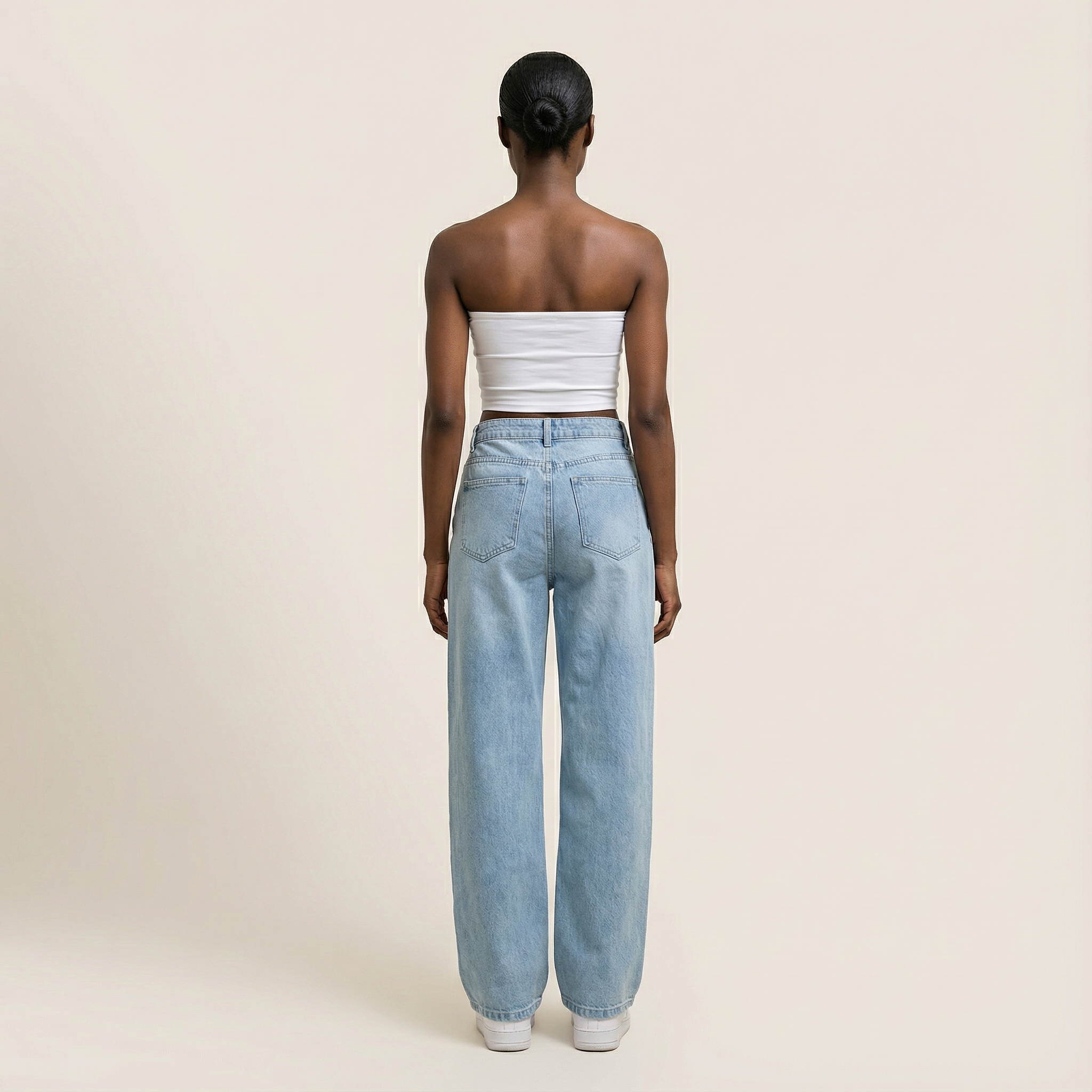 Women’s Straight-Leg Jeans – Low-Rise Waist, Classic Five-Pocket Style