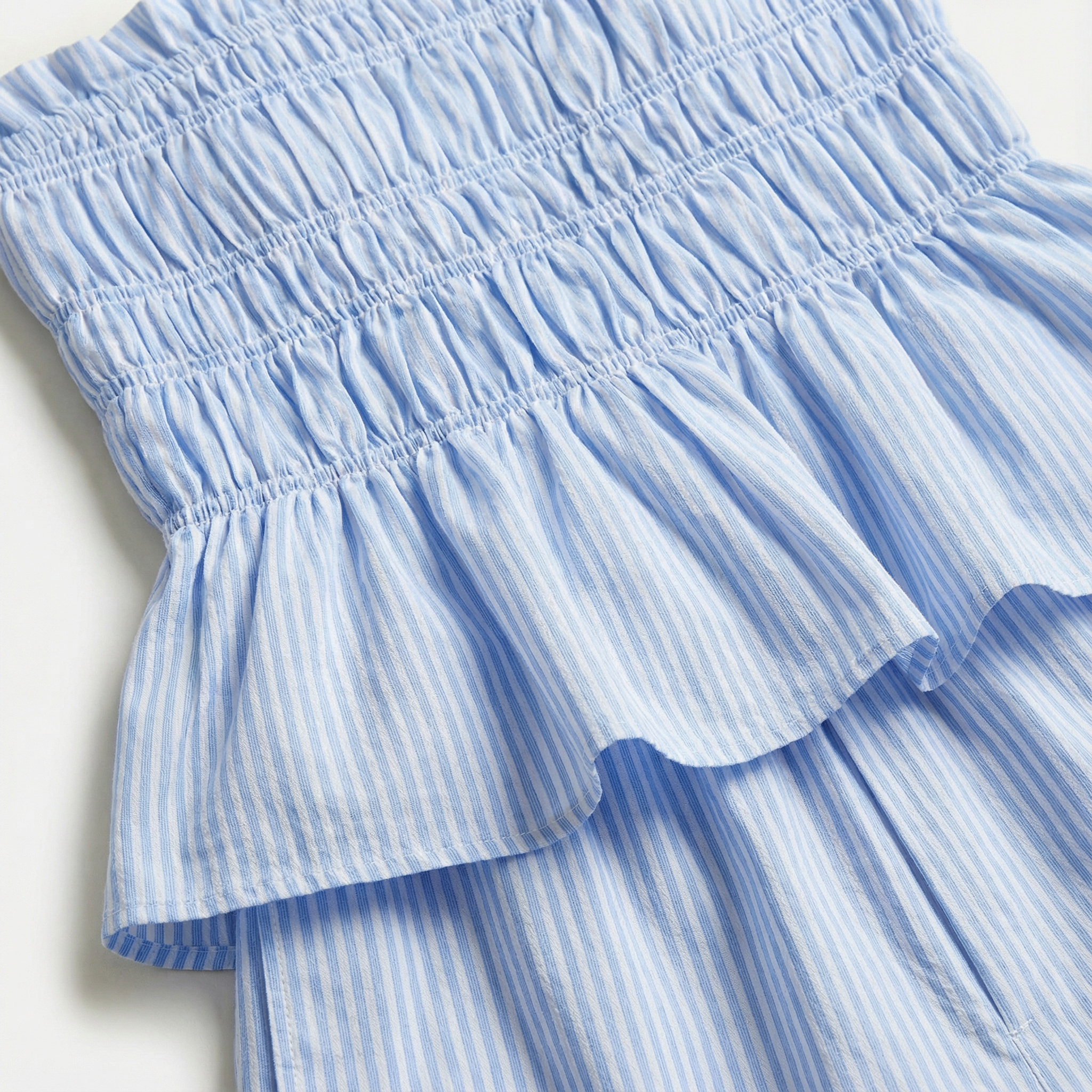 Women’s Two Piece Set – Striped Bandeau Crop Top and Shorts